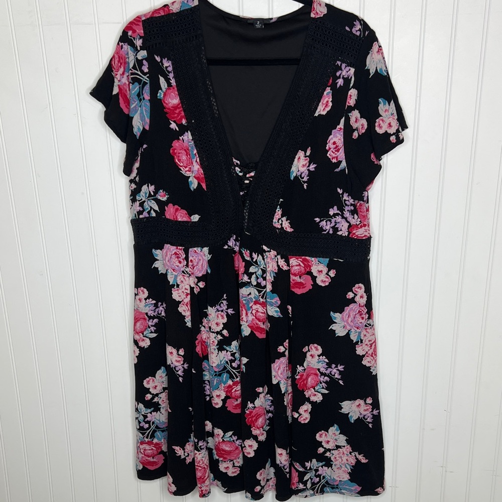 Torrid Black and Pink Floral Mini Dress Size 18/20